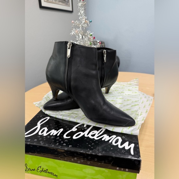 Sam Edelman Shoes - Sam Edelman Black Heeled Leather Boots with Silver Zipper Size 7.5 EUC